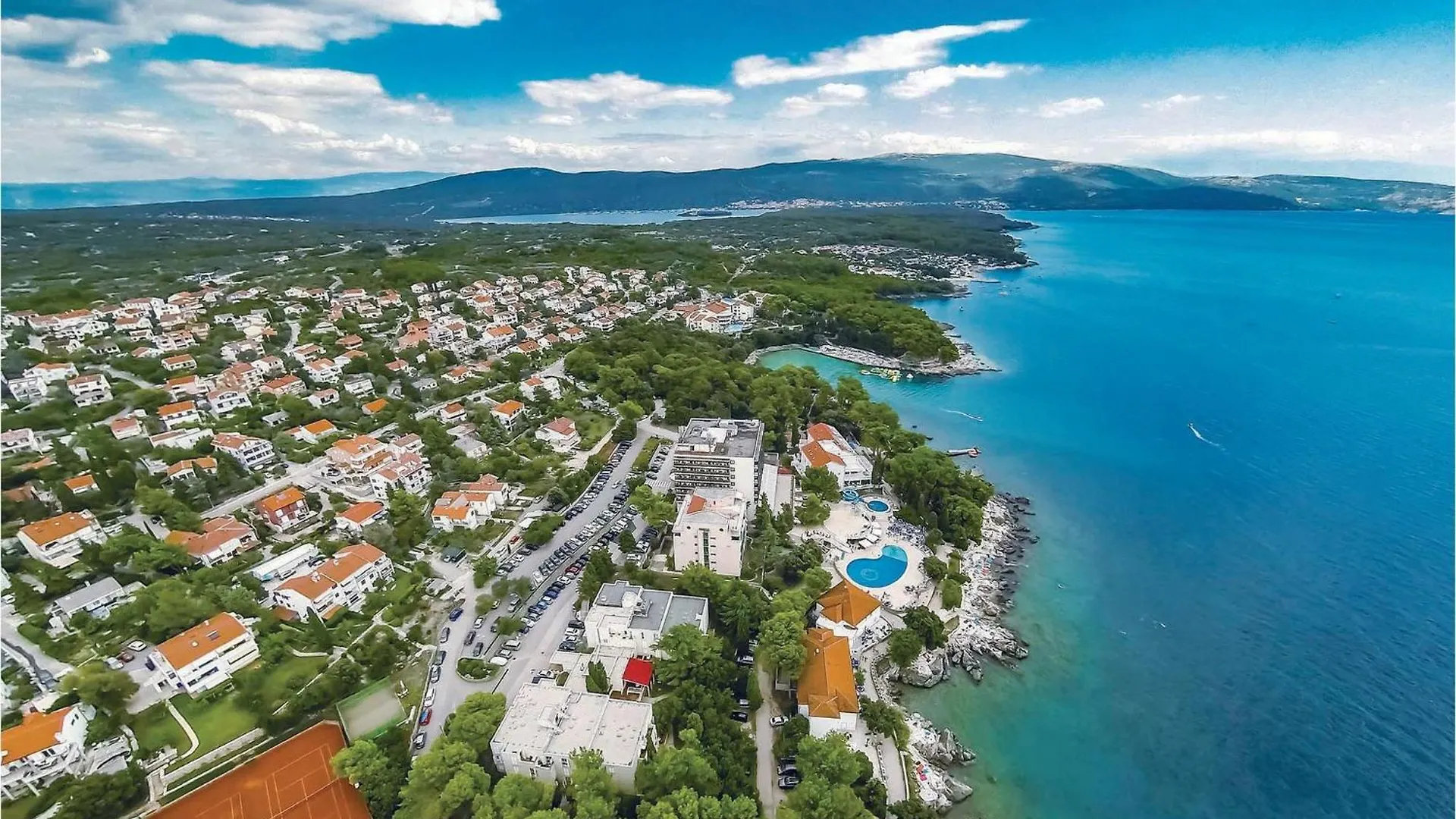 1 Bedroom Stunning Apartment In Rasopasno
